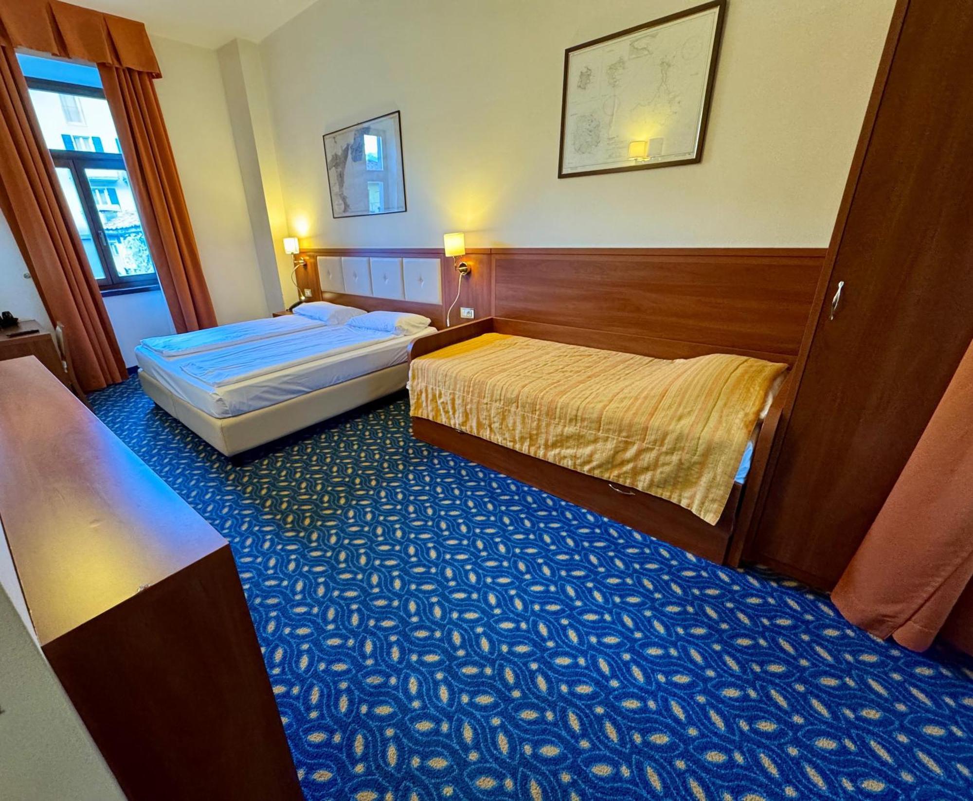 Hotel Benaco 3*