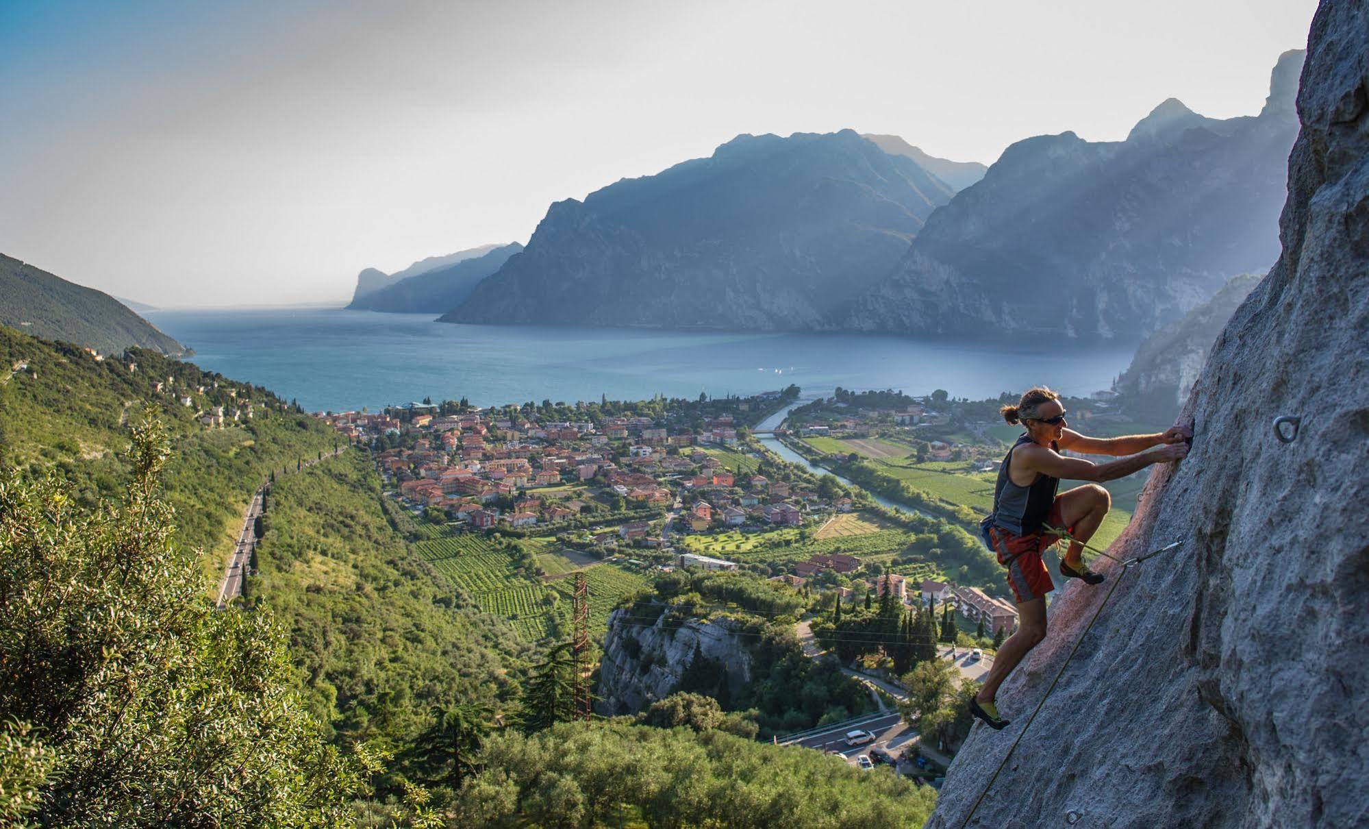 Benaco Hotel Torbole Sul Garda